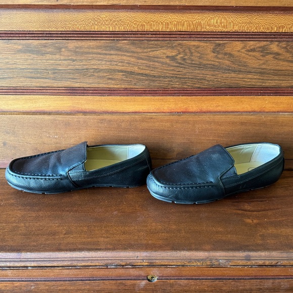 Loafer Size 4 - Runs Large - Picture 2 of 10